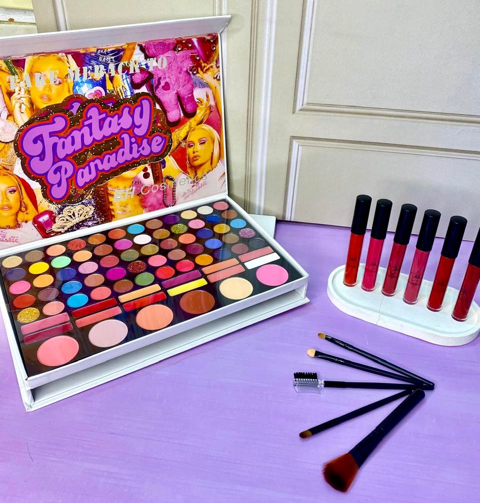 PALETA MAQUILLAJE COMPLETA CON BROCHAS